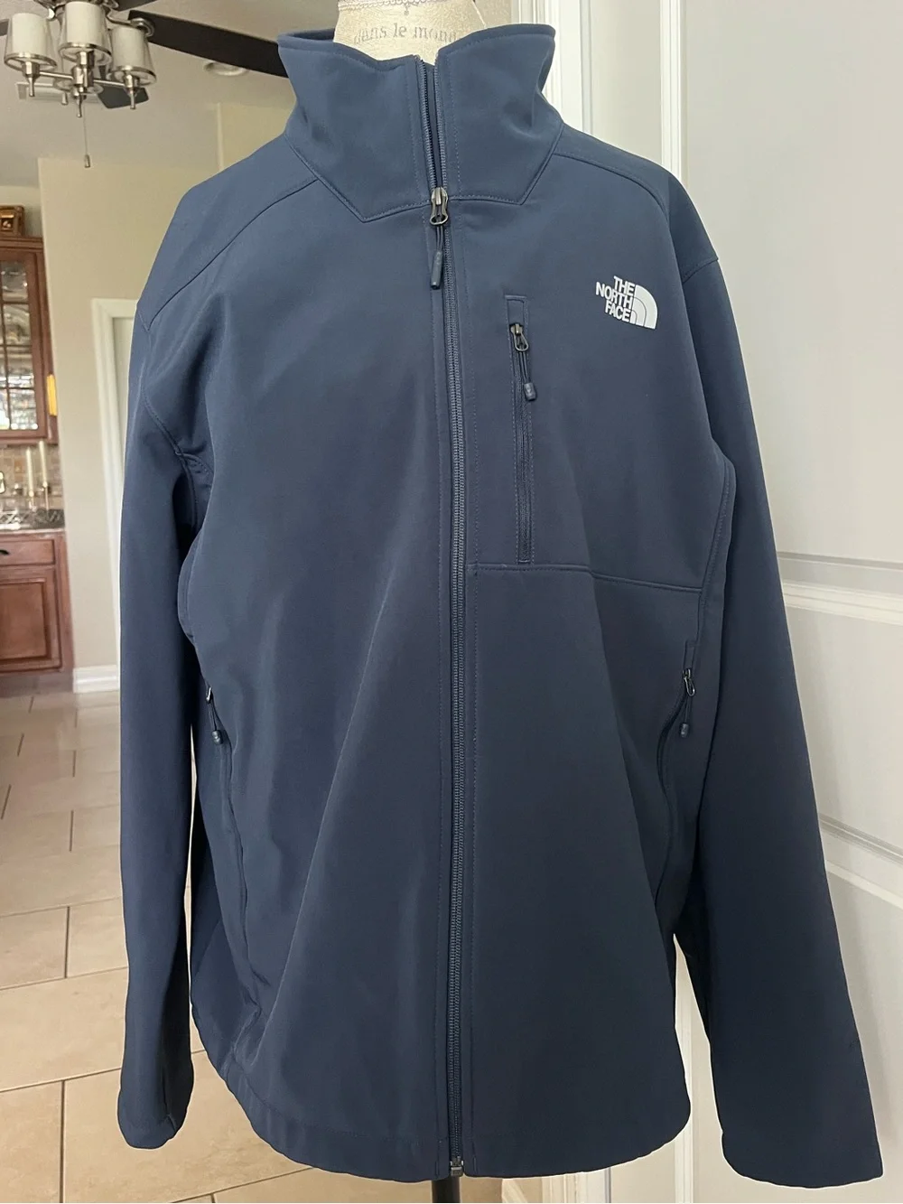 EUC The North Face Apex Barrier navy blue full zip jacket size XL